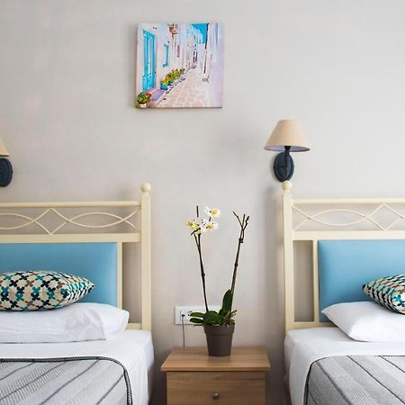 Ino Hotel Kamári Eksteriør bilde