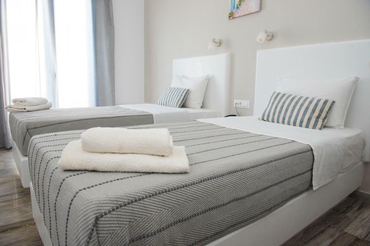Ino Hotel Kamári Eksteriør bilde