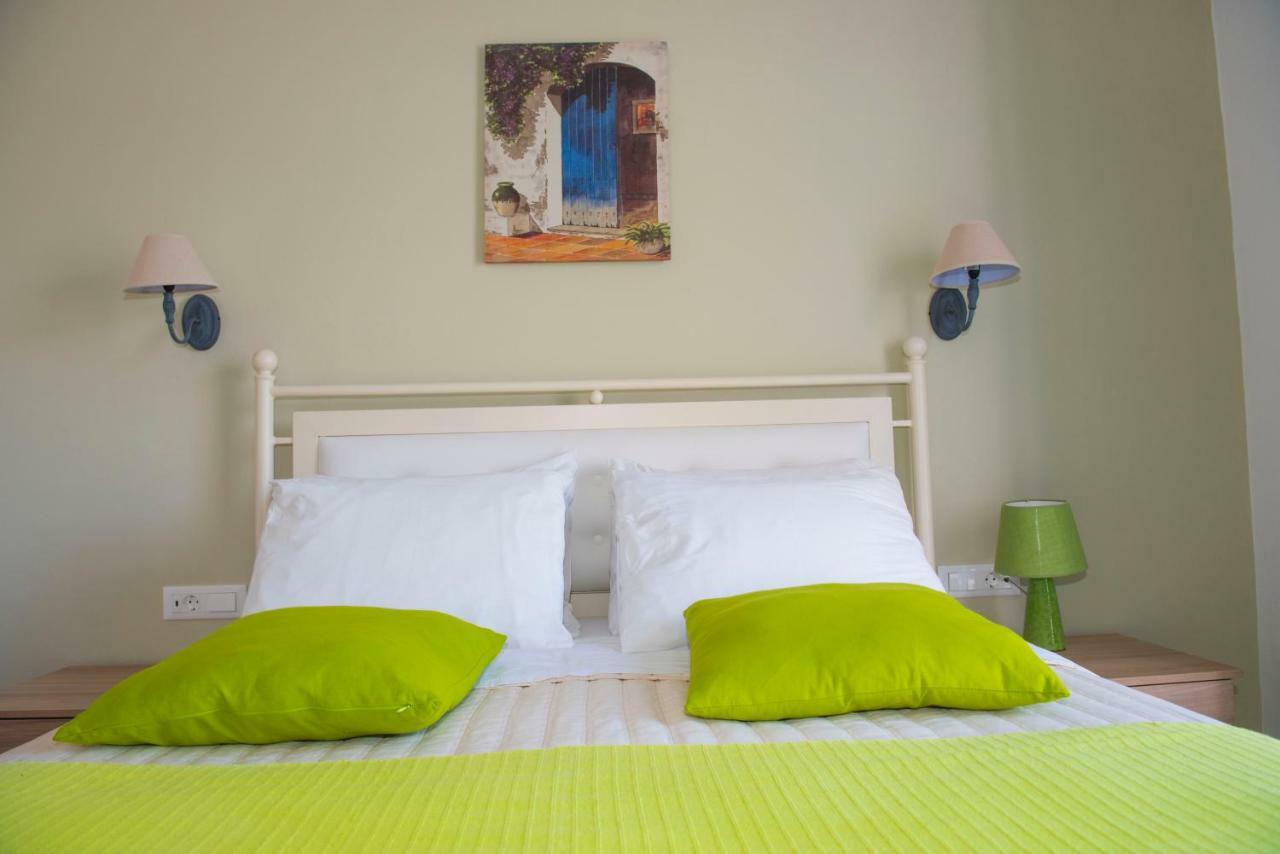 Ino Hotel Kamári Eksteriør bilde