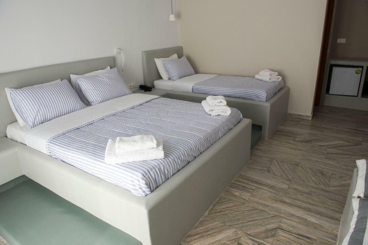 Ino Hotel Kamári Eksteriør bilde