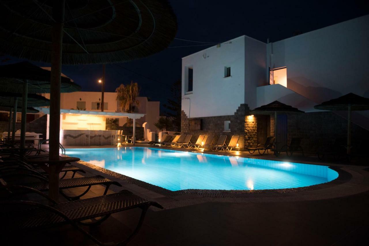 Ino Hotel Kamári Eksteriør bilde
